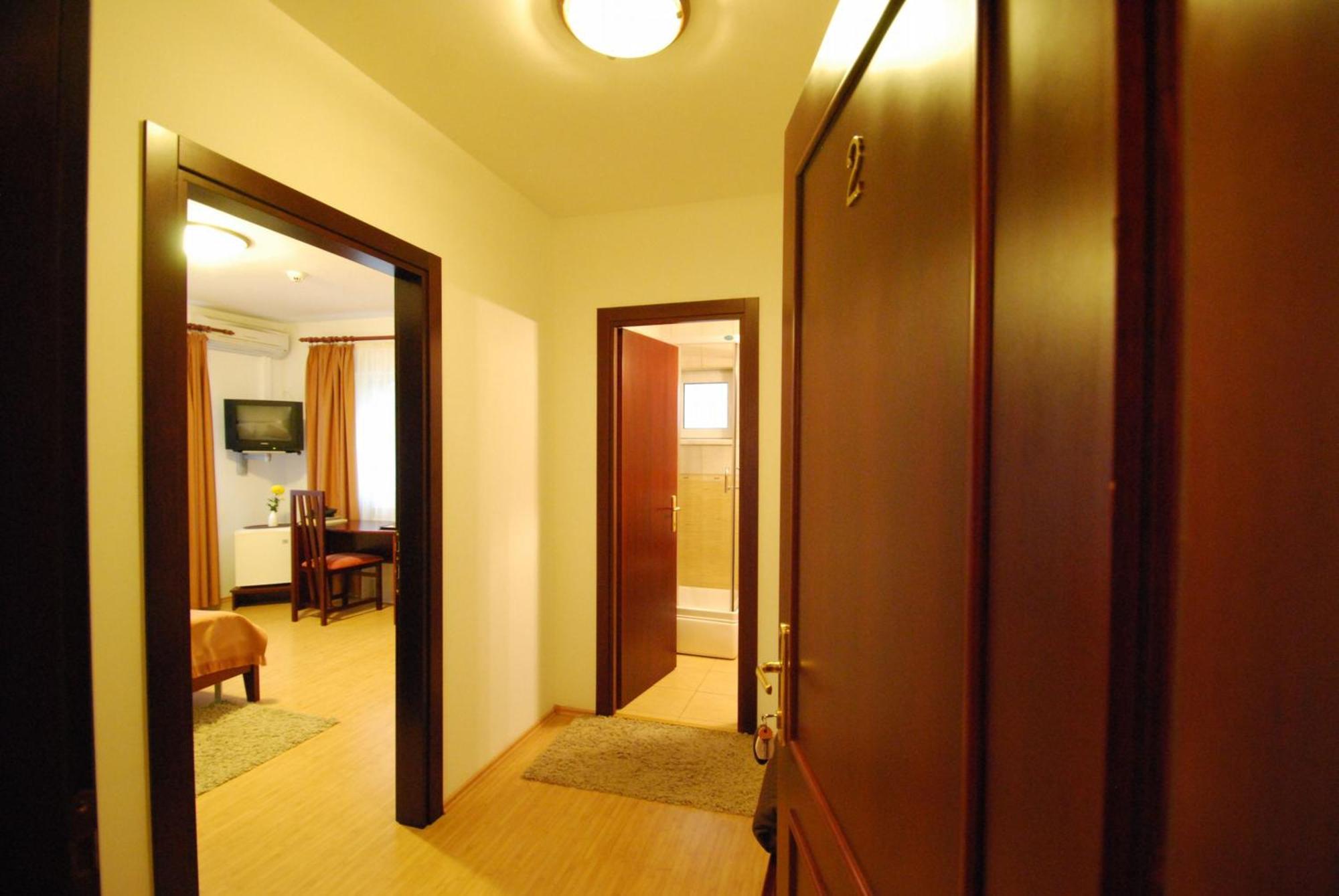 Casa Irma - Rooms For Rent Бакеу Екстер'єр фото