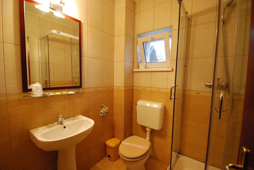 Casa Irma - Rooms For Rent Бакеу Номер фото